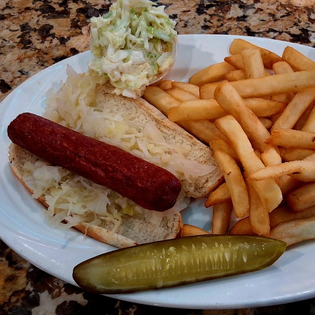 Hot Dog Deluxe.