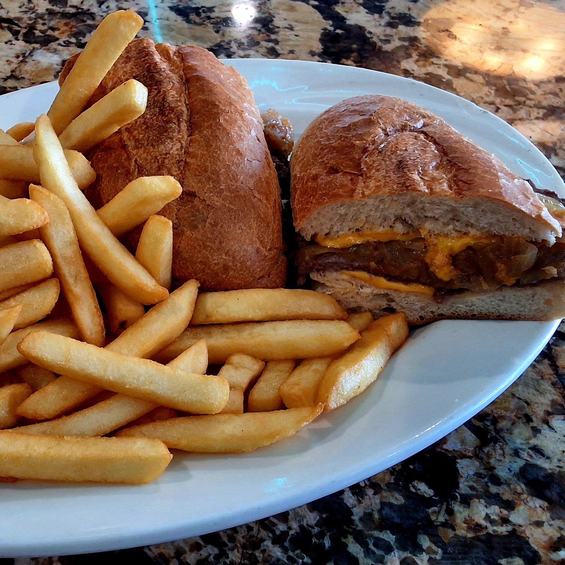 Steak Sandwich Dlx.