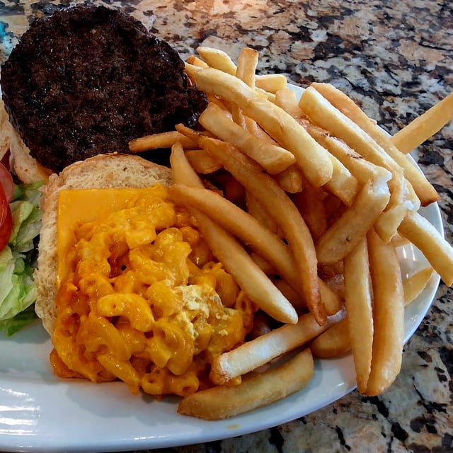Mac & Cheese Burger.