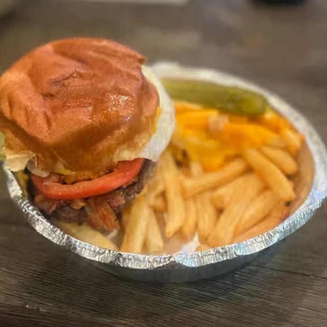 Classic Cheeseburger.